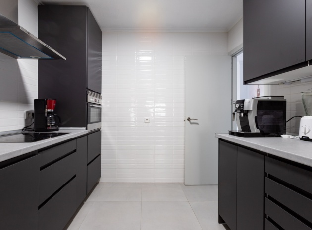 Resale - Townhouse - Torrevieja - Beachside Torrevieja