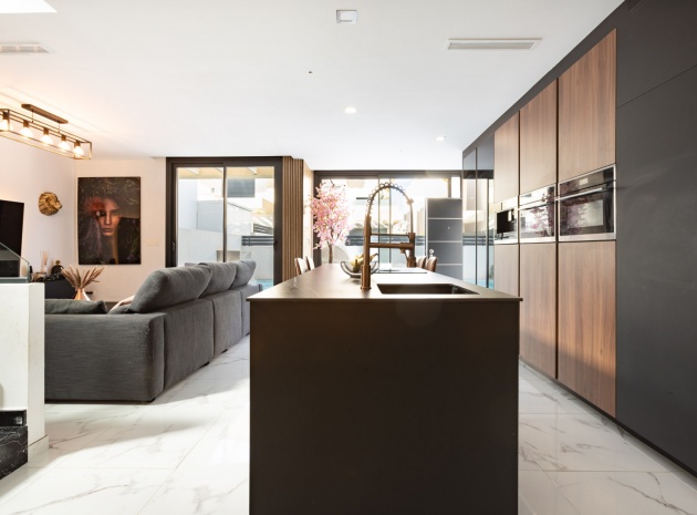 Resale - Villa - Los Montesinos - La Herrada