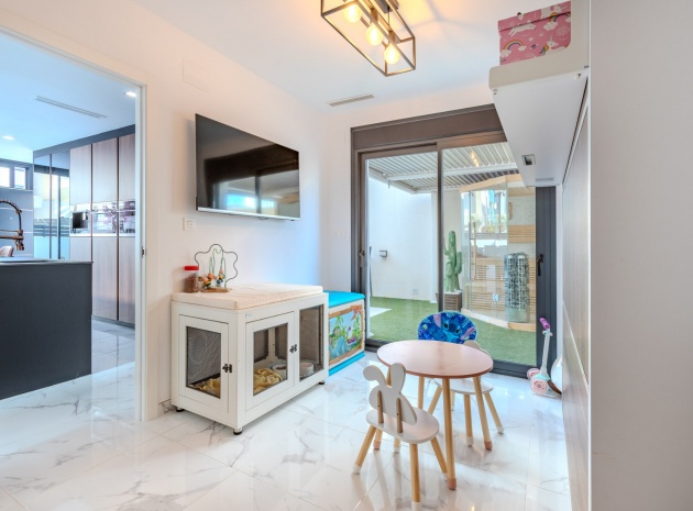 Resale - Villa - Los Montesinos - La Herrada