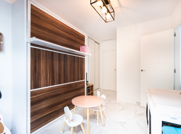Resale - Villa - Los Montesinos - La Herrada