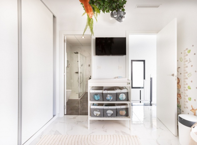 Resale - Villa - Los Montesinos - La Herrada