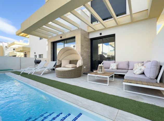 Resale - Villa - Los Montesinos - La Herrada