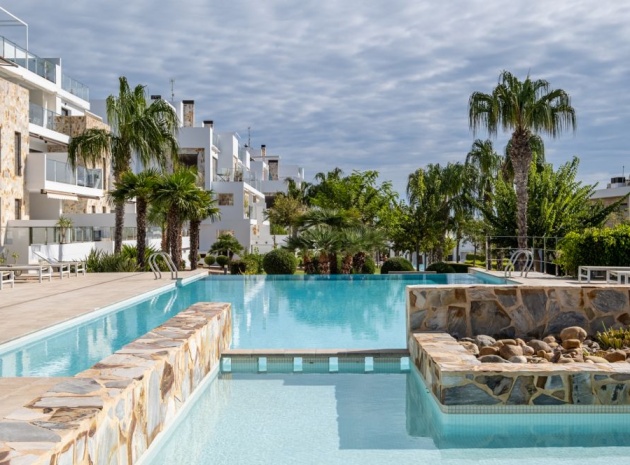 Resale - Apartment - Villamartin - La Fuente