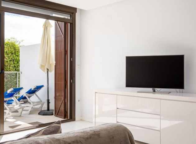 Resale - Apartment - Villamartin - La Fuente