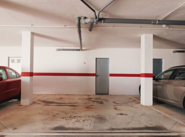 Resale - Apartment - Villamartin - La Fuente
