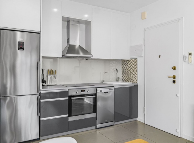 Resale - Apartment - Mil Palmeras - Beachside Mil Palmeras