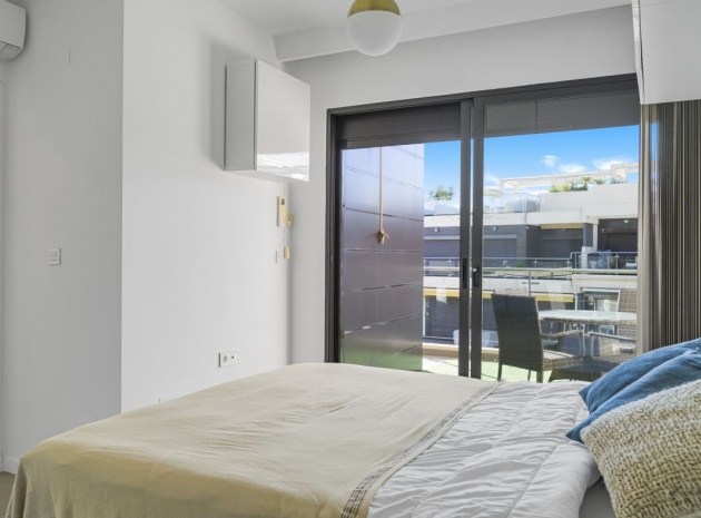 Resale - Apartment - Mil Palmeras - Beachside Mil Palmeras