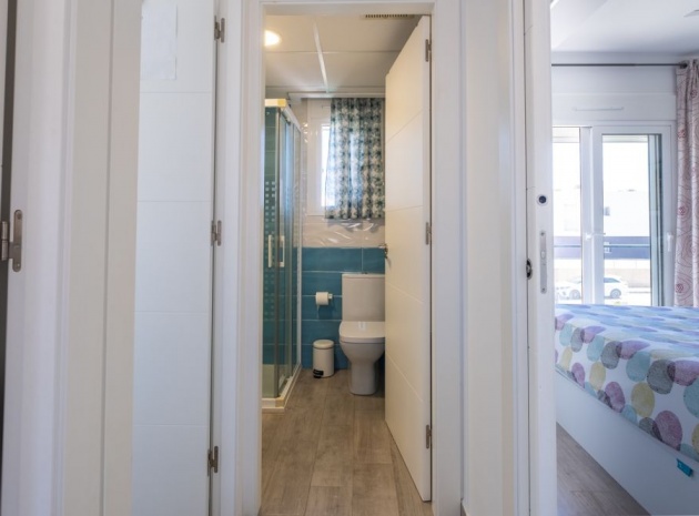 Återförsäljning - Radhus - Santa Pola