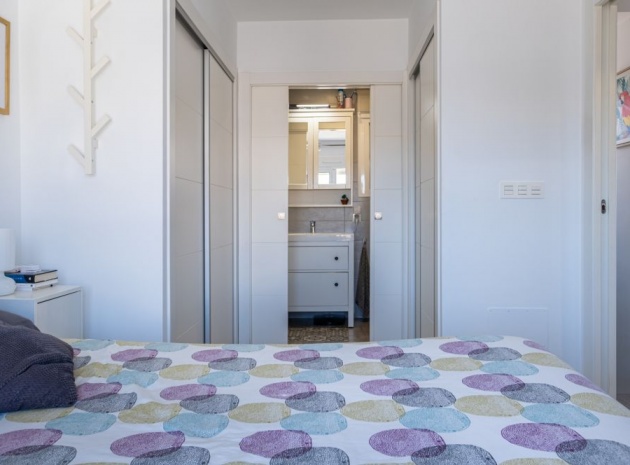 Återförsäljning - Radhus - Santa Pola