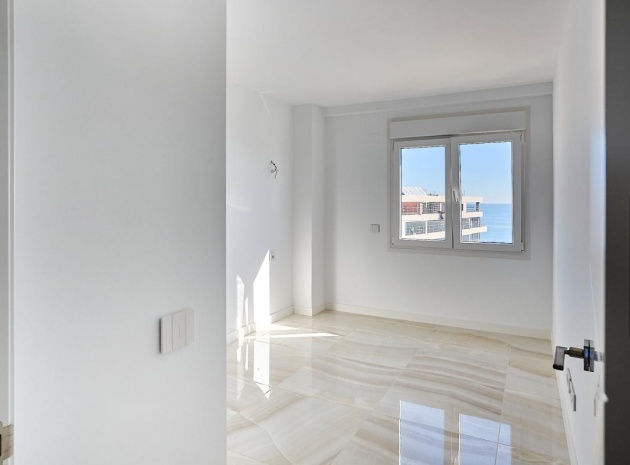 Resale - Apartment - Torrevieja - Punta Prima