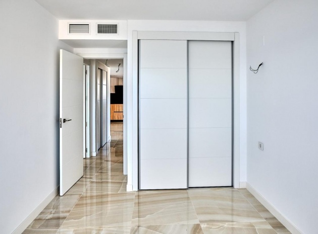 Resale - Apartment - Torrevieja - Punta Prima