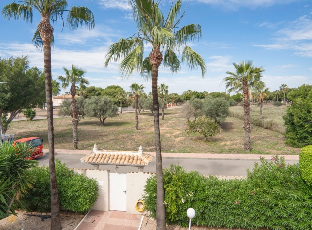 Återförsäljning - Villa - Ciudad Quesada - Dona Pepa