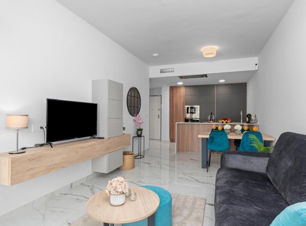 Resale - Apartment - Los Altos - Res. El Amanecer