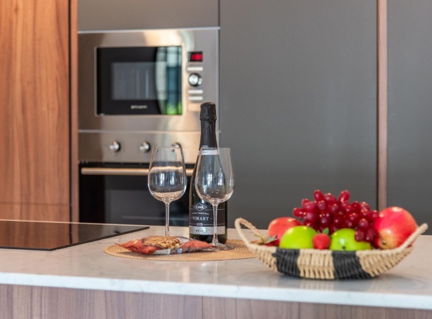 Resale - Apartment - Los Altos - Res. El Amanecer