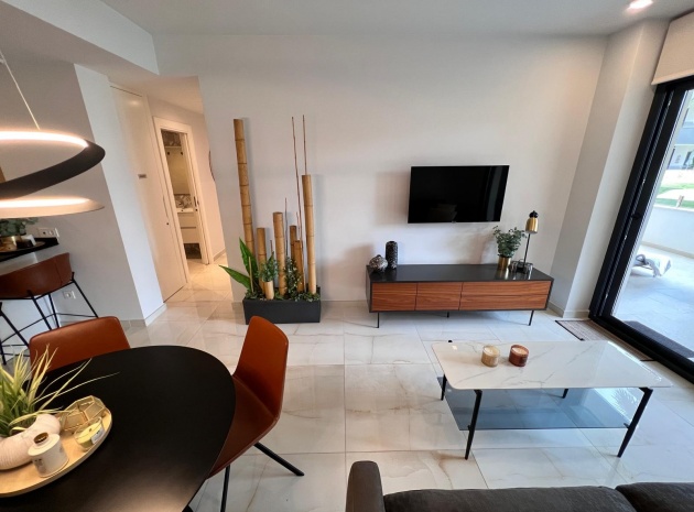 Resale - Apartment - Los Altos - Res. El Amanecer