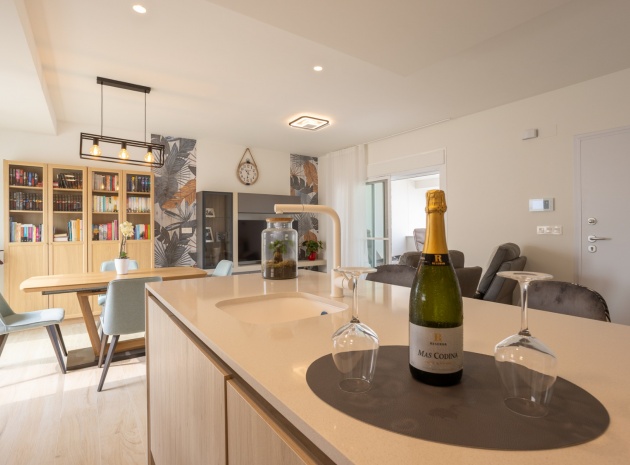 Resale - Apartment - Villamartin - blue lagoon