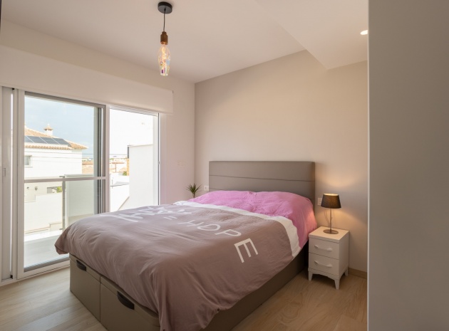 Resale - Apartment - Villamartin - blue lagoon