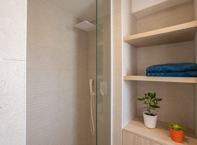 Resale - Apartment - Villamartin - blue lagoon