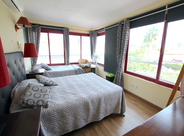 Wiederverkauf - Villa - Playa Flamenca - zeniamar