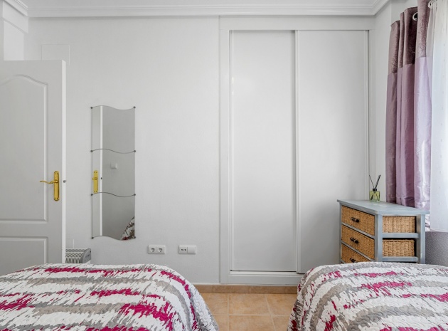 Resale - Apartment - Los Montesinos - laguna green