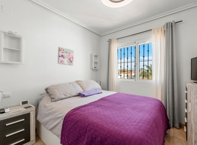 Resale - Apartment - Los Montesinos - laguna green