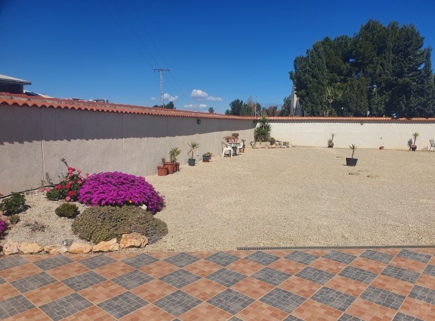 Resale - Villa - Algorfa
