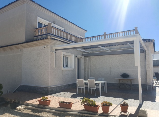 Resale - Villa - Algorfa