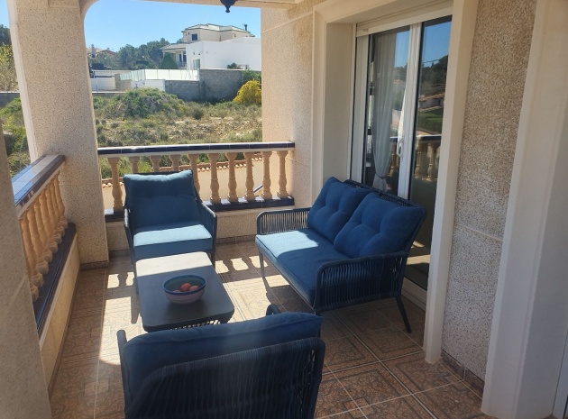 Resale - Villa - Algorfa