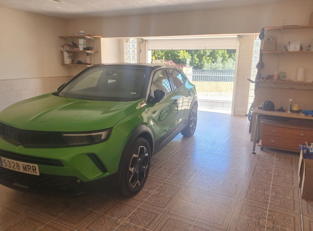 Resale - Villa - Algorfa