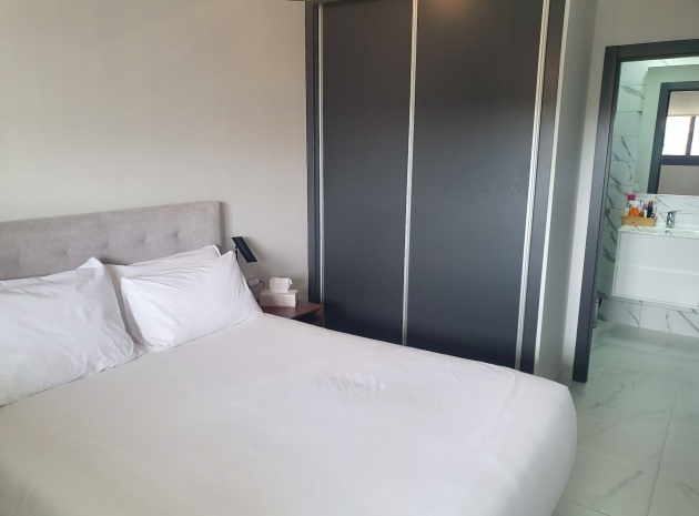 Resale - Apartment - Villamartin - Res. Aire