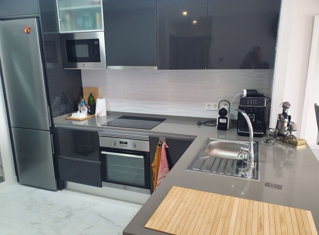 Resale - Apartment - Villamartin - Res. Aire