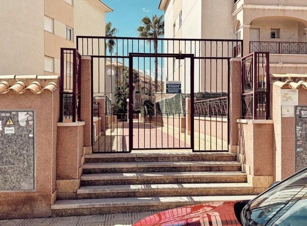Resale - Apartment - Playa Flamenca - Laguna Golf