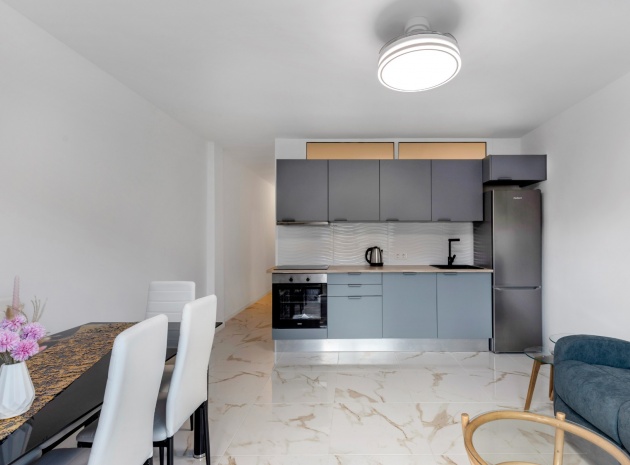 Resale - Apartment - Torrevieja - Playa Del Cura