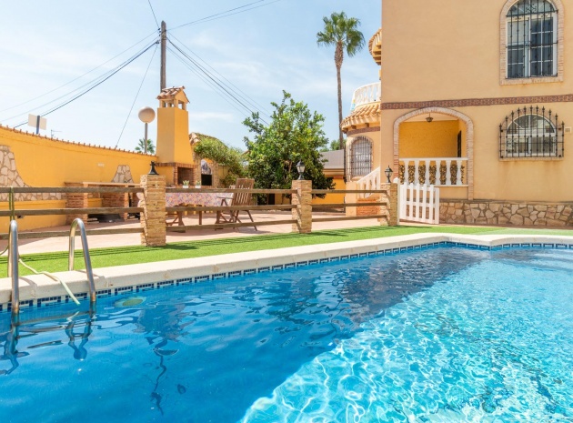 Resale - Townhouse - Playa Flamenca - las mismosas
