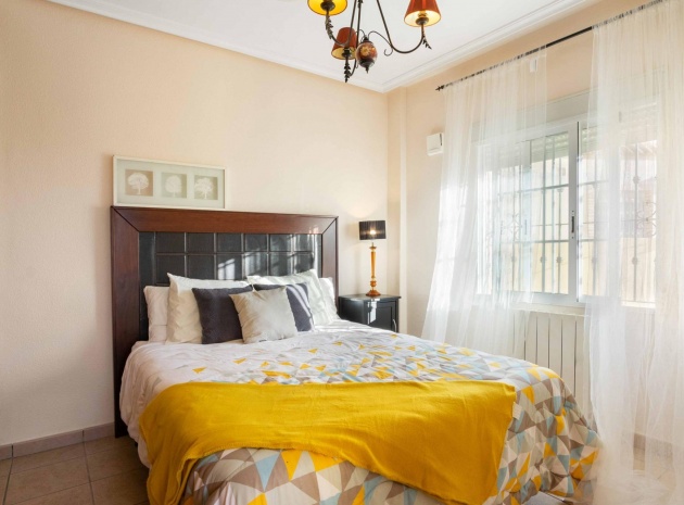 Resale - Townhouse - Playa Flamenca - las mismosas