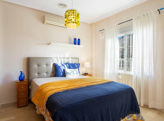 Resale - Townhouse - Playa Flamenca - las mismosas