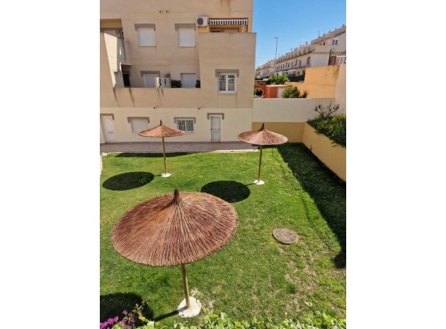 Återförsäljning - Lägenhet - Villamartin - Marbella Golf
