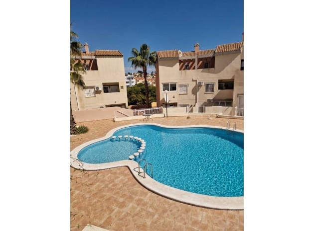Återförsäljning - Lägenhet - Villamartin - Marbella Golf