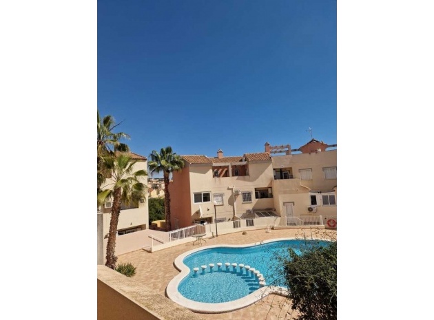 Återförsäljning - Lägenhet - Villamartin - Marbella Golf