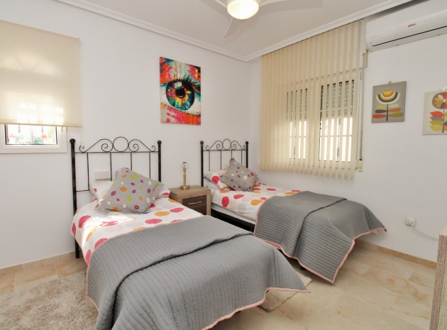 Revente - Villa - Villamartin - Los Dolses