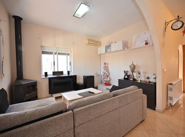 Resale - Casa - Torrevieja - Los balcones