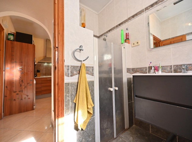 Resale - Casa - Torrevieja - Los balcones