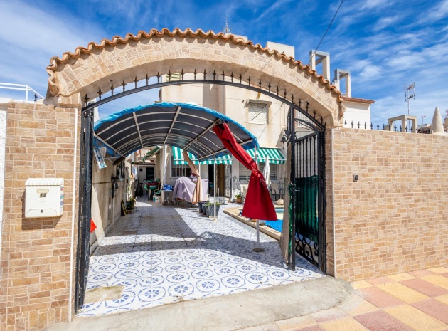 Resale - Villa - Torrevieja - torreta III