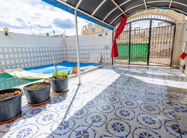 Resale - Villa - Torrevieja - torreta III