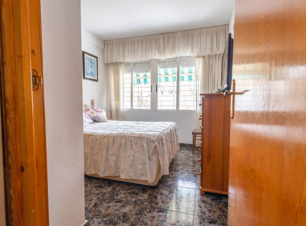 Resale - Villa - Torrevieja - torreta III