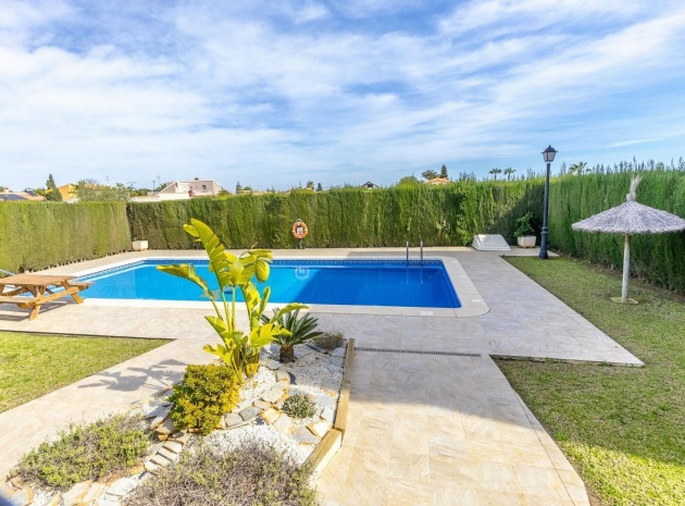 Resale - Apartment - Orihuela Costa - Cabo Roig