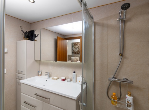 Revente - Appartement - Punta Prima