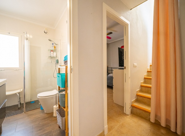 Återförsäljning - Villa - Torrevieja - Aguas Nuevas