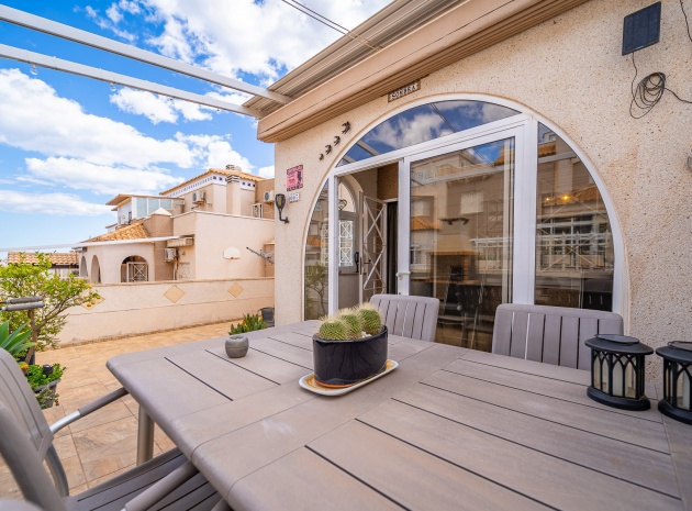 Återförsäljning - Villa - Torrevieja - Aguas Nuevas
