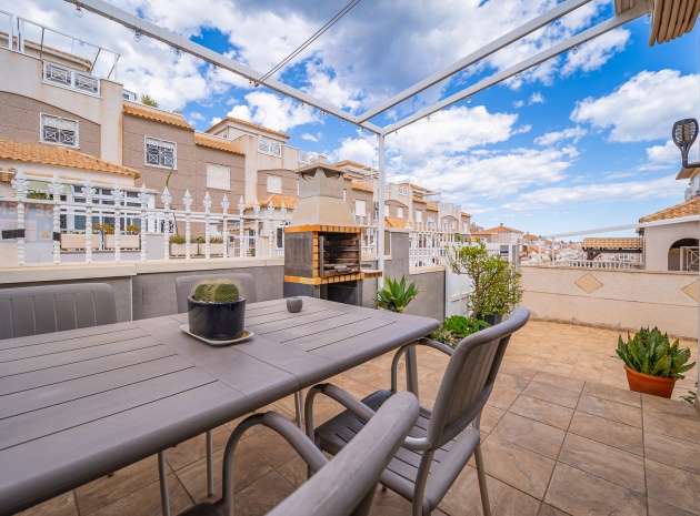 Återförsäljning - Villa - Torrevieja - Aguas Nuevas